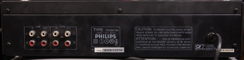 Trasera del ecualizador Philips EQ290